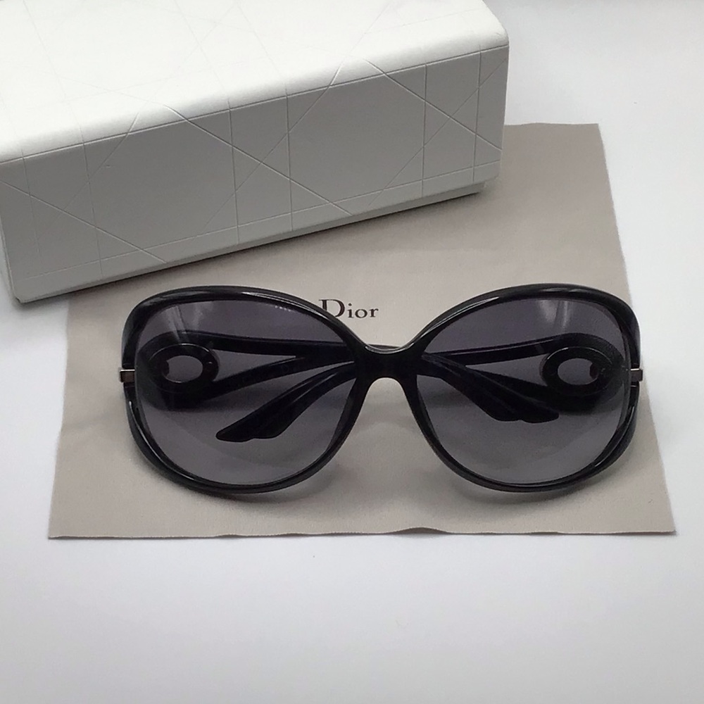 Dior sunglasses